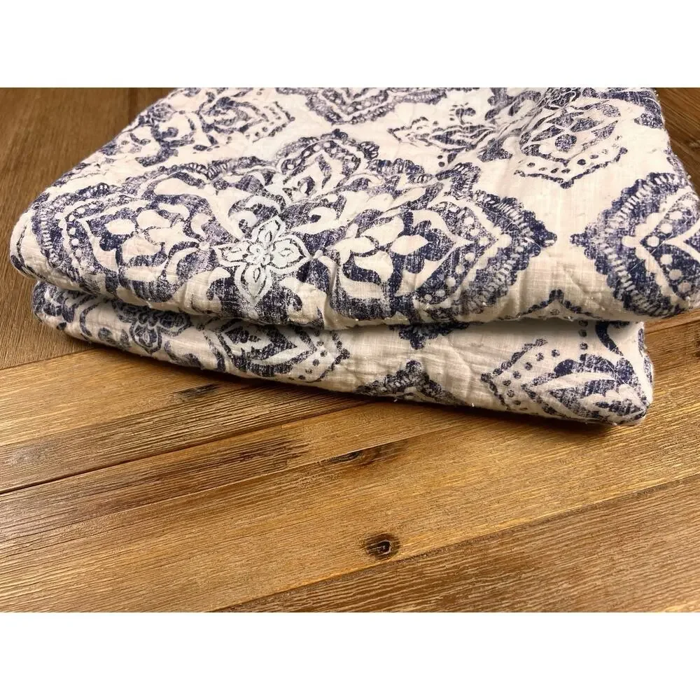 2 x Rachel Ashwell Shabby Chic Quilted Standard Pillow Shams Medallion Boho Blue